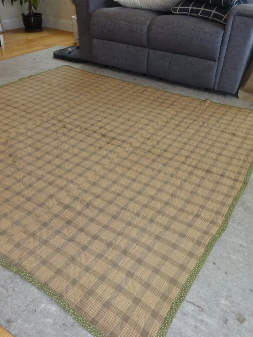 Antique Signed 1896 Red, Green, Brown, Star Patterned Quilt EXCELLENT CONDITION!